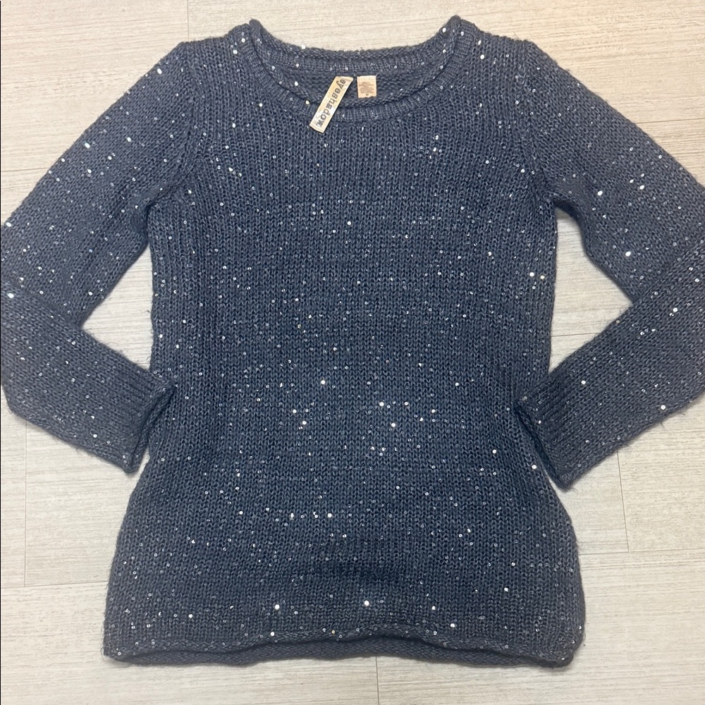 Eyeshadow Women's Gray Sweater with Sparkle Detail Size M